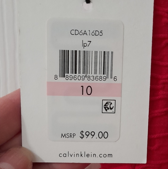 Hot pink cocktail dress - Picture 3 of 3